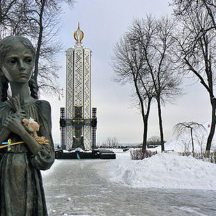 Mémorial aux victimes due l'Holodomor par Jarosław Góralczyk