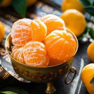 Gros plan de Bol de mandarines